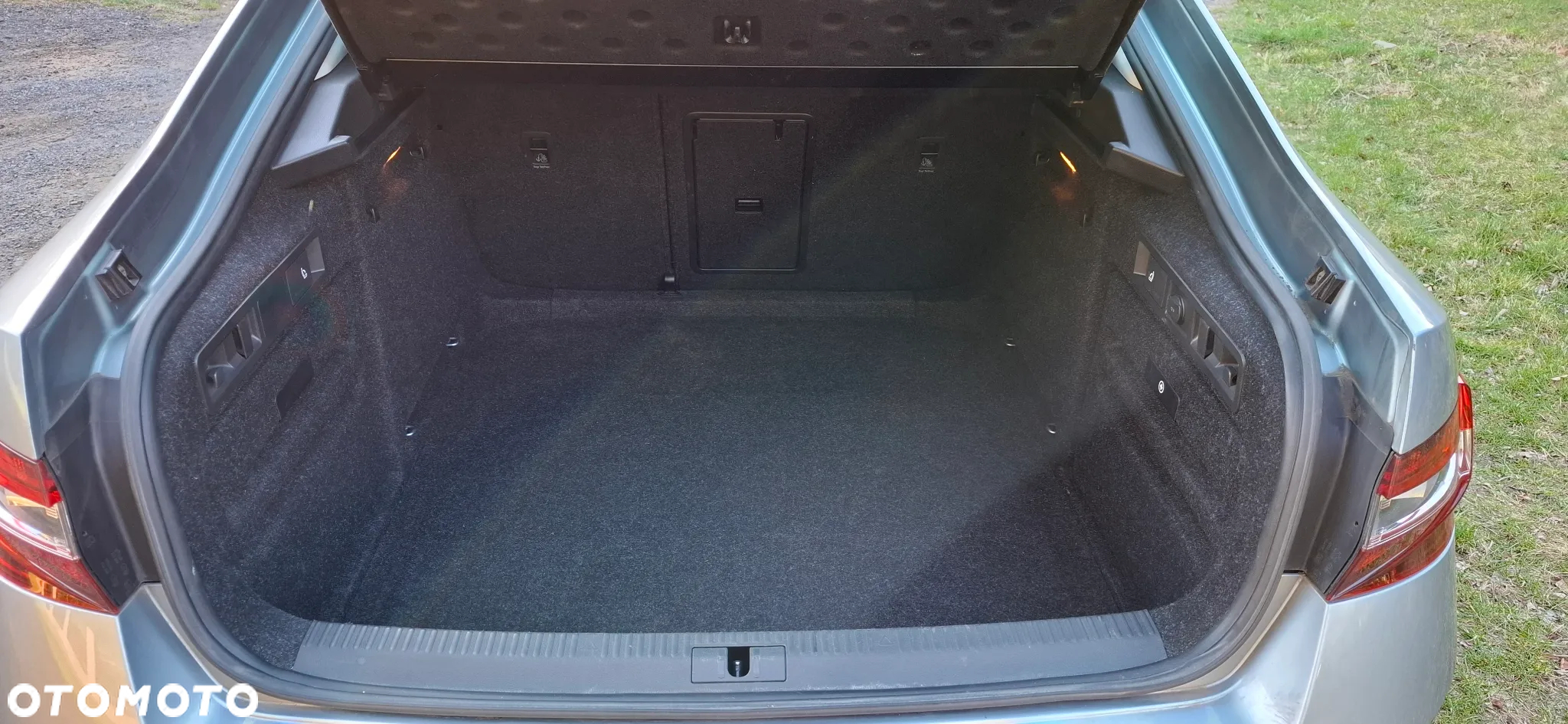 Skoda Superb 2.0 TDI Style - 10