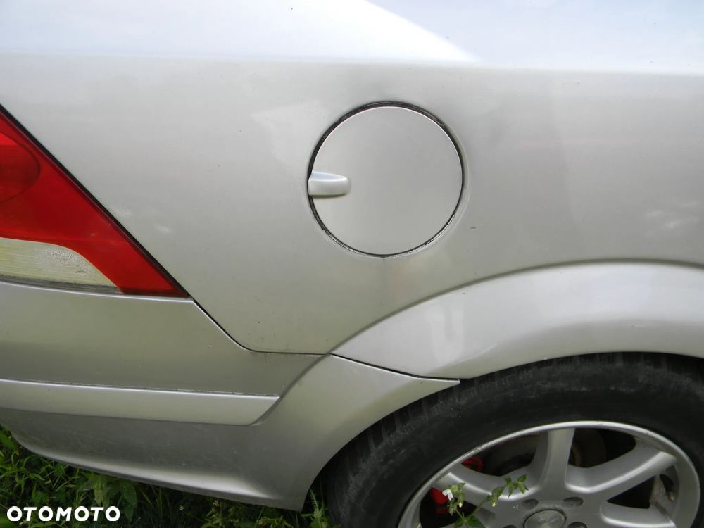 błotnik lewy prawy tył OPEL ASTRA III H SEDAN Z147 ćwiartka - 5