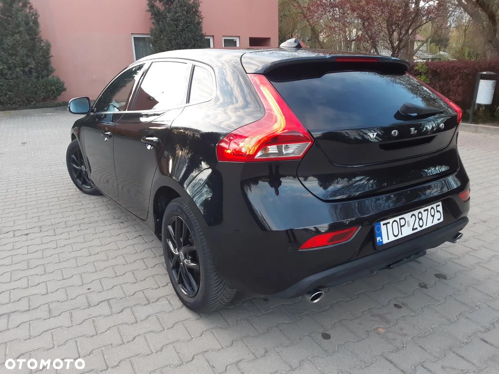 Volvo V40 D4 Summum - 10