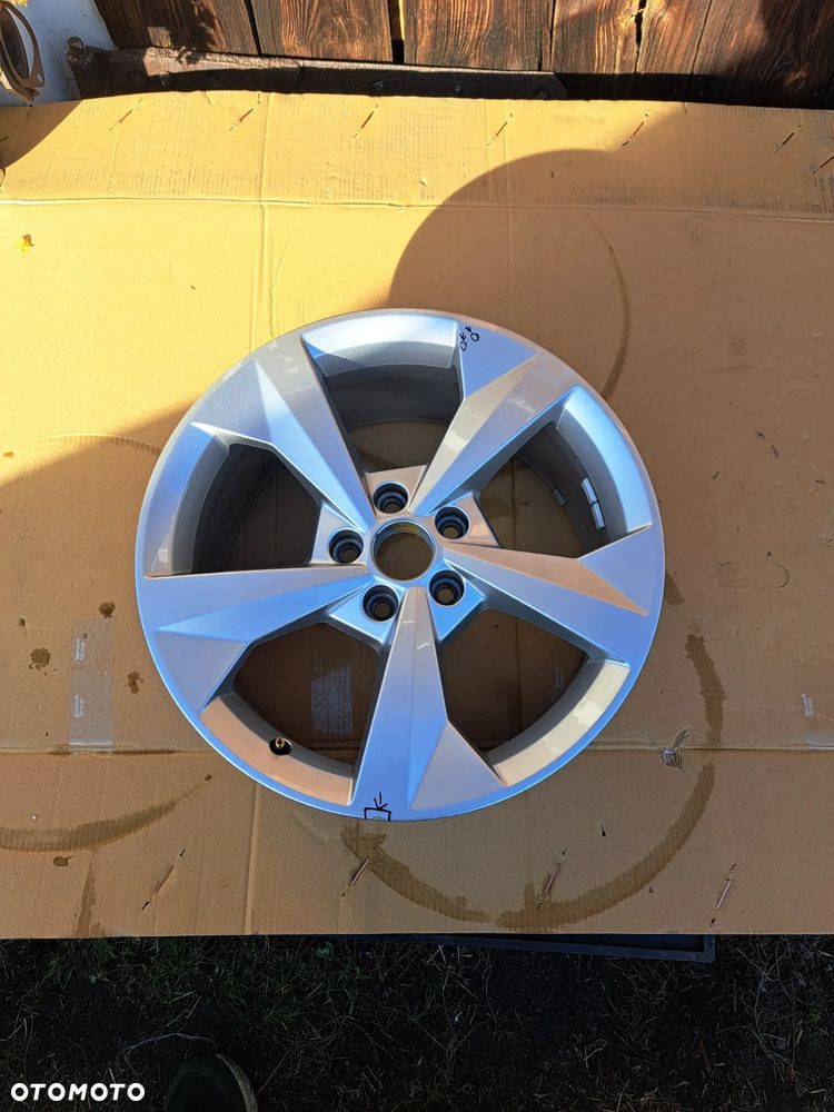 Felga aluminiowa Audi A3 S3 18 Cali 8Y0601025J 8Y0601025CP E-8.0Jx18H2-N ET 46 1x Alufelge Felge Wheel Audi A3 S3 - 3