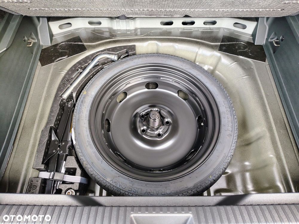 Volkswagen T-Roc - 11