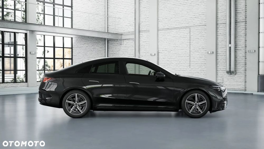 Mercedes-Benz CLA - 8