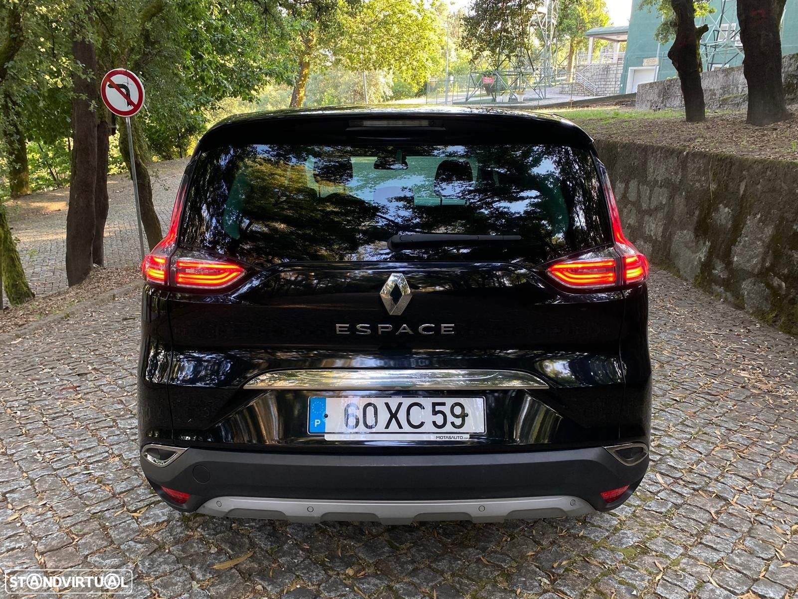 Renault Espace 1.6 dCi Initiale Paris EDC - 10