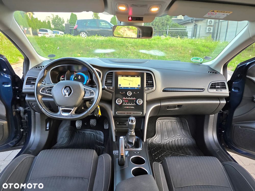 Renault Megane - 5