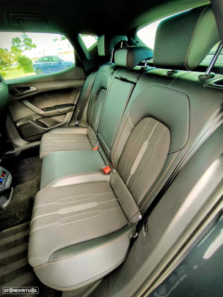 Cupra Leon 1.4 e-Hybrid (180 kW System) VZ - 10