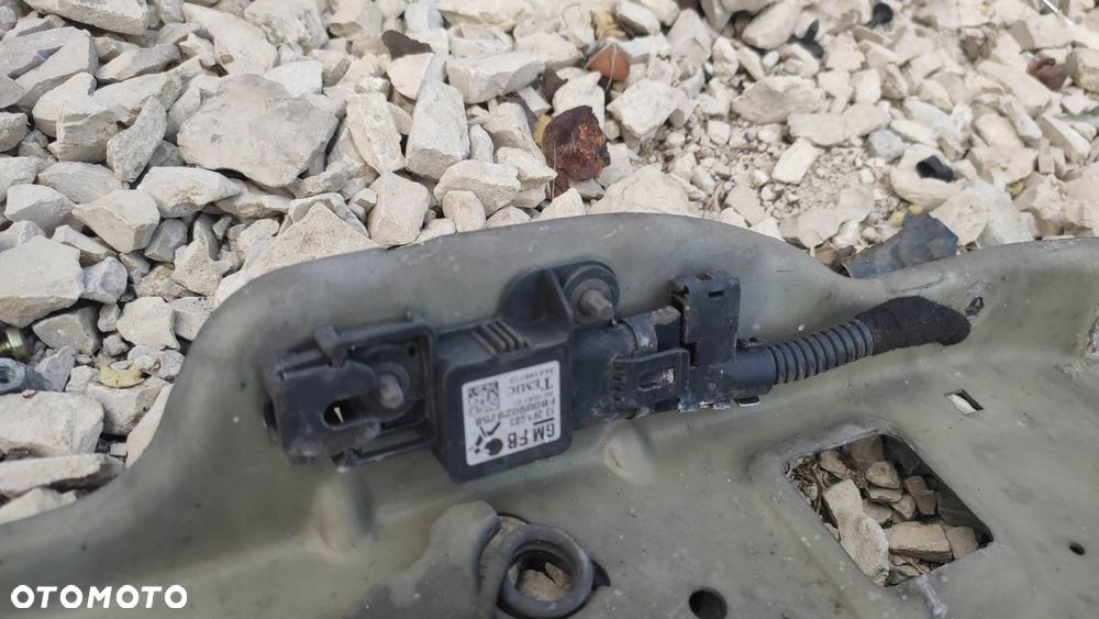 PAS PRZEDNI GÓRNY CZUJNIK OPEL ASTRA H Z163 - 3