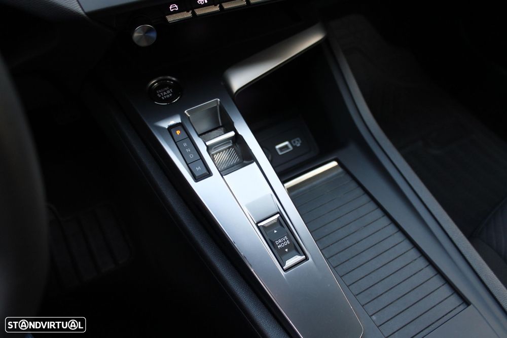 Peugeot 308 PureTech 130 EAT8 Active Pack - 23