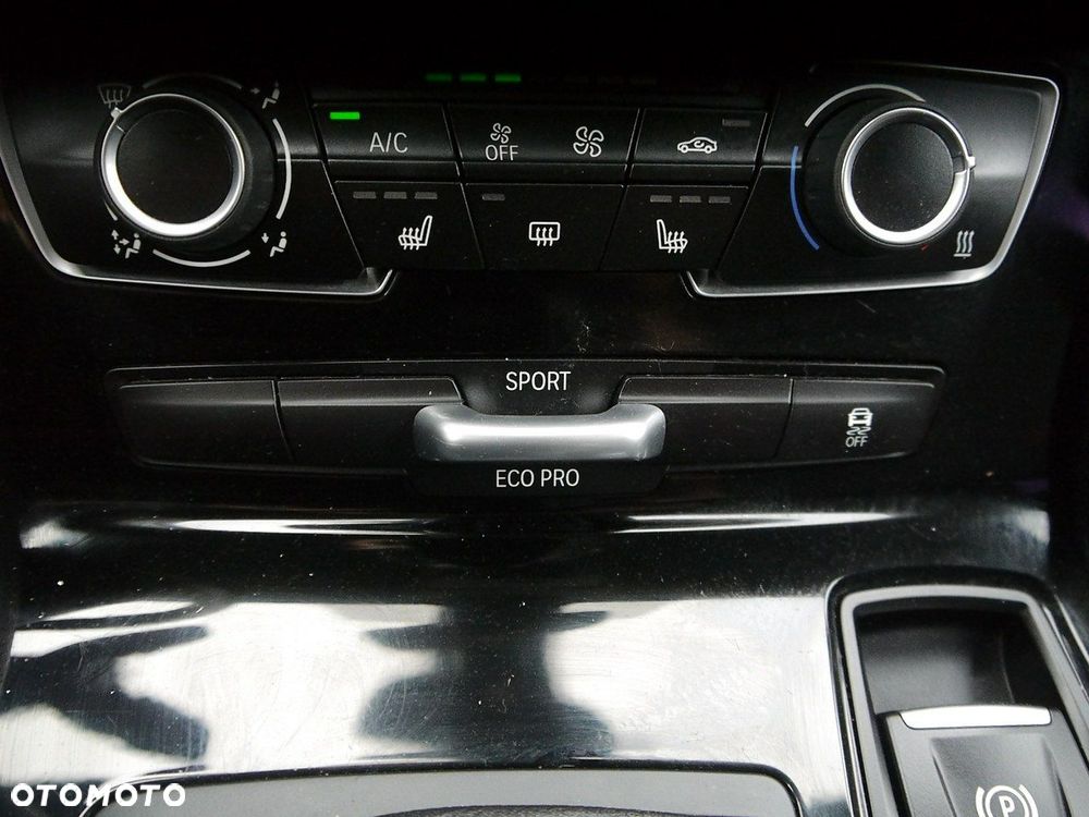 BMW Seria 2 216d Active Tourer M Sport - 34