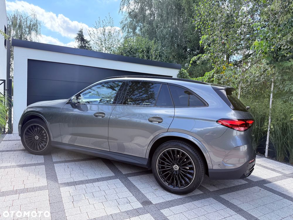 Mercedes-Benz GLC 300 mHEV 4-Matic AMG Line - 12