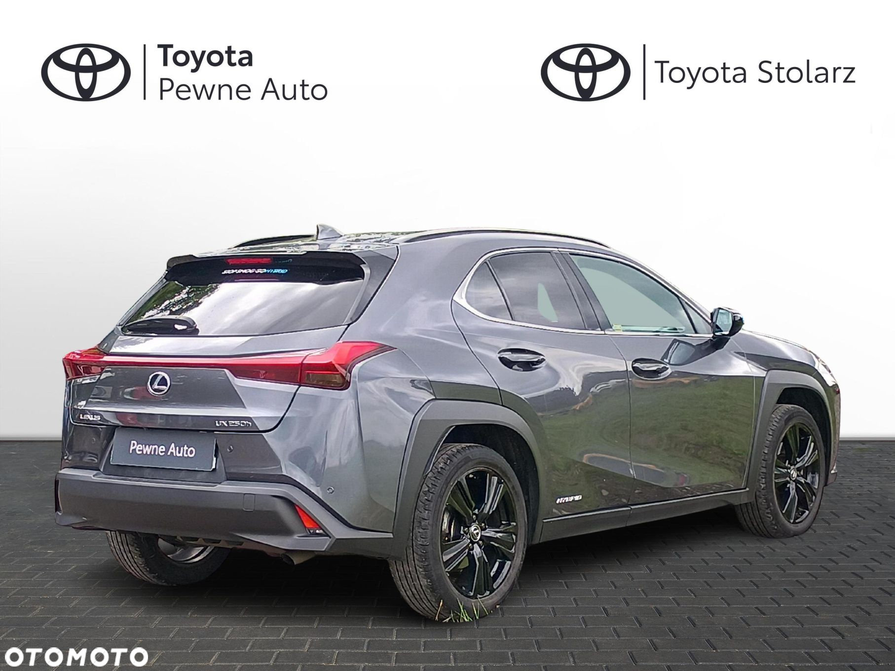 Lexus UX - 5