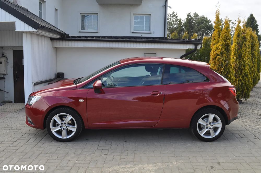 Seat Ibiza SC 1.4 16V Sport - 4