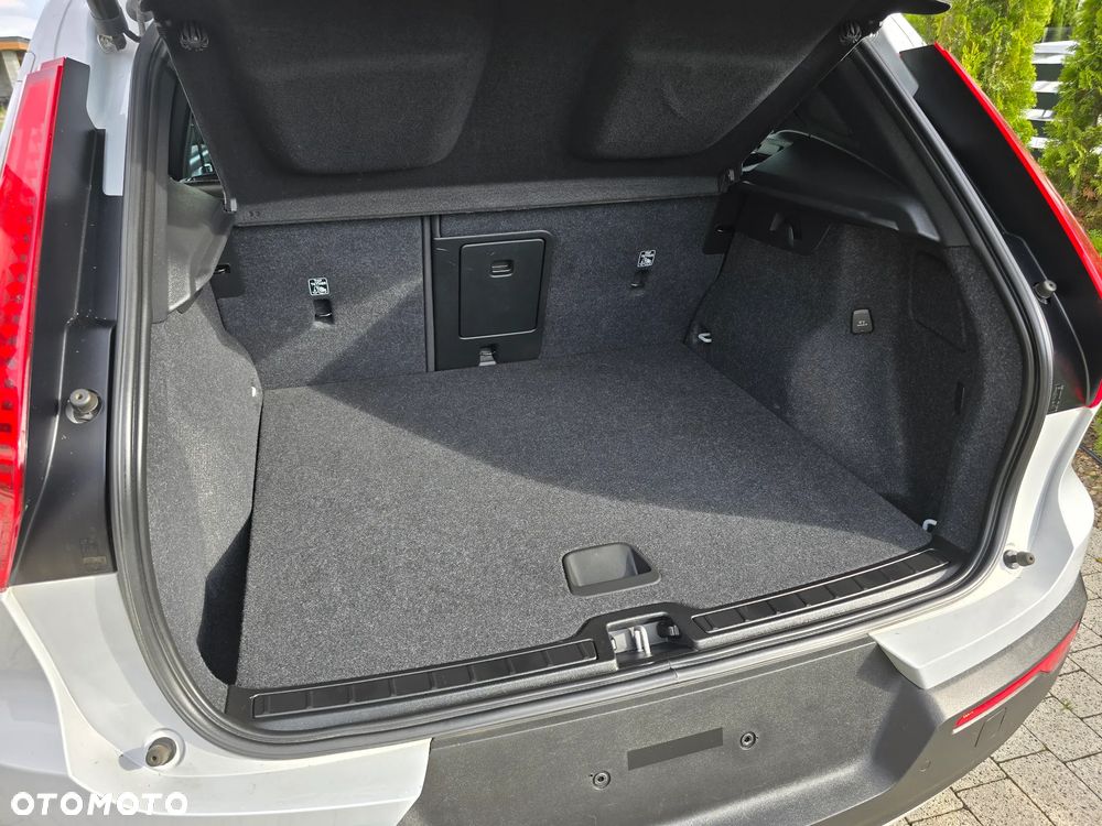 Volvo XC 40 T4 Recharge DKG Essential - 24
