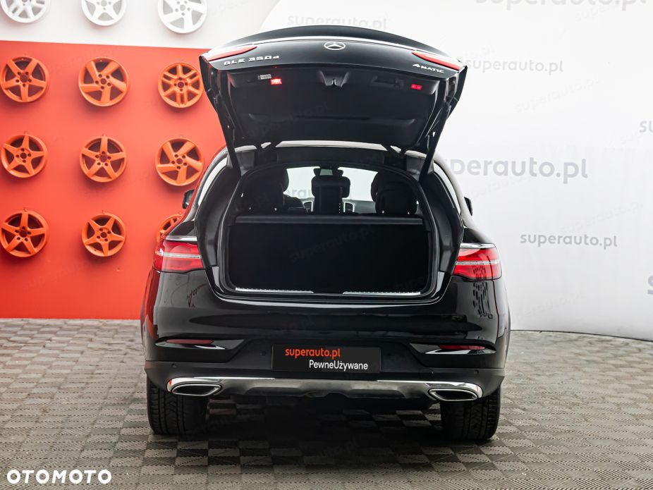 Mercedes-Benz GLE 350 d 4-Matic - 32