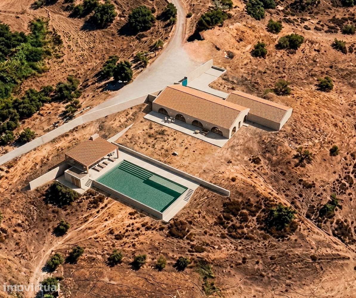 Ruína com projeto aprovado para habitação privada ou turismo rural - Grande imagem: 2/14