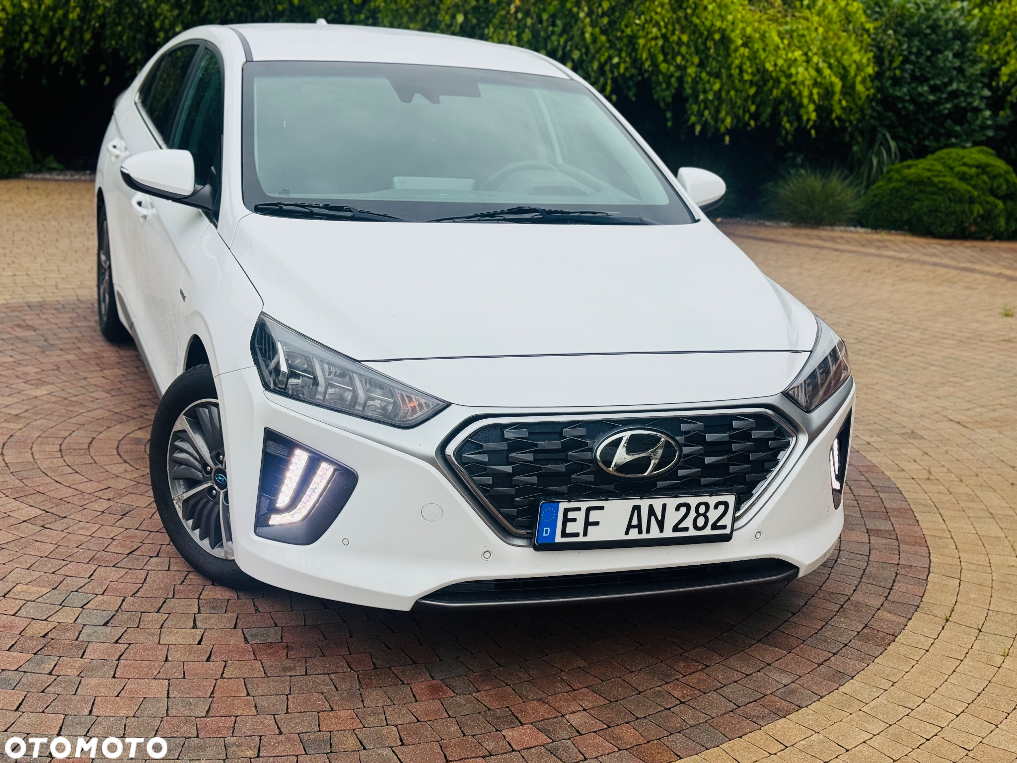 Hyundai IONIQ Plug-in-Hybrid 1.6 GDI Premium - 3