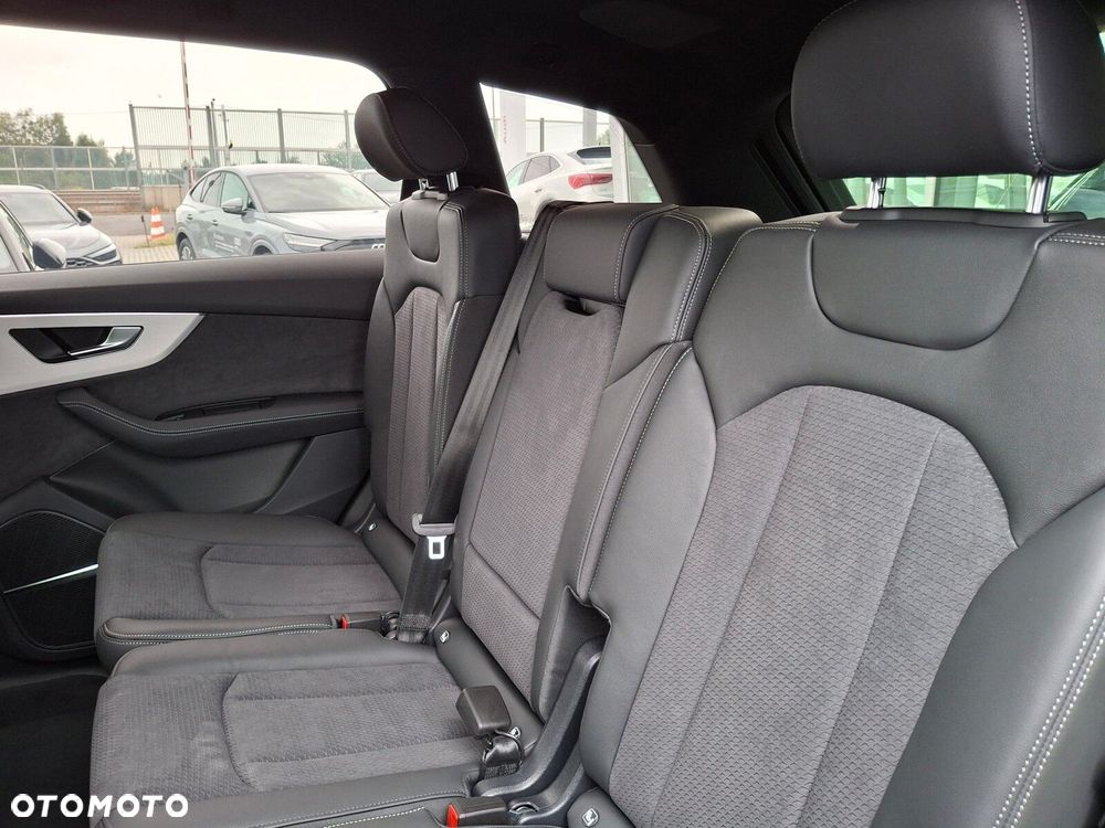 Audi Q7 - 17