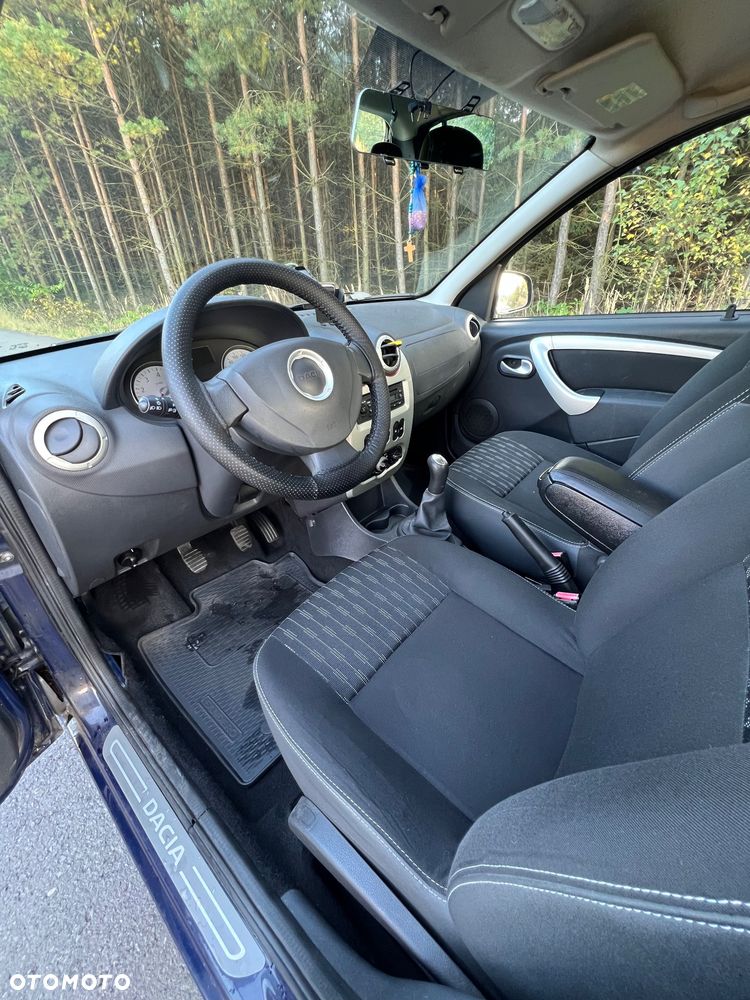 Dacia Sandero - 17