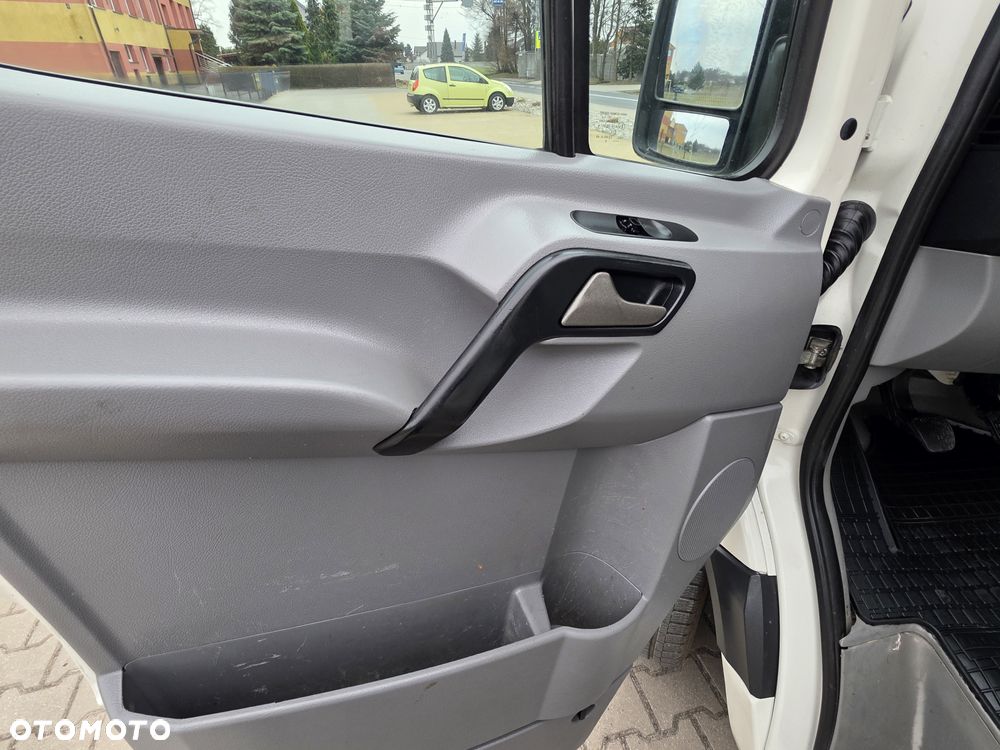 Volkswagen Crafter - 21