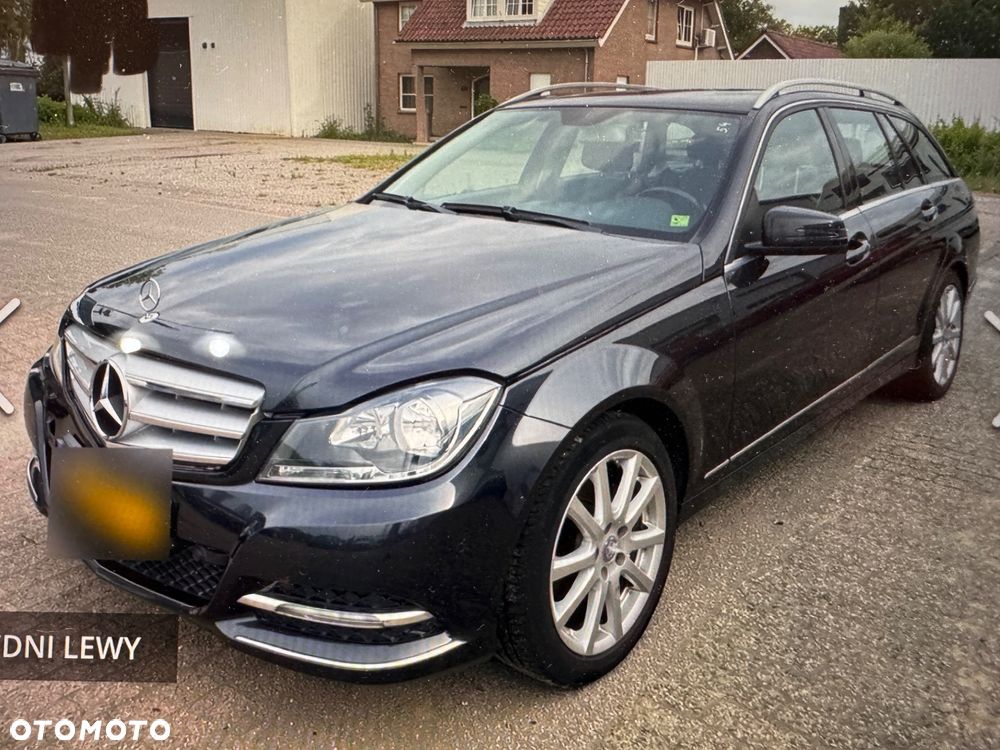 Mercedes-Benz Klasa C 180 Kompressor BlueEFFICIENCY Avantgarde - 14