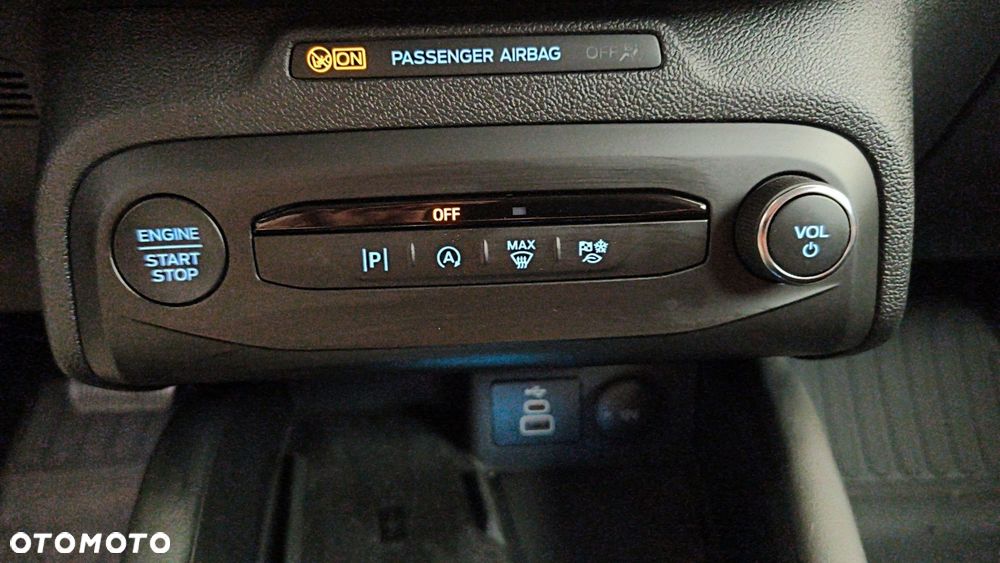 Ford Focus - 25