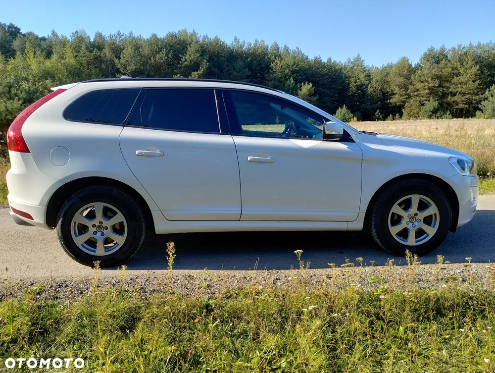 Volvo XC 60 - 4