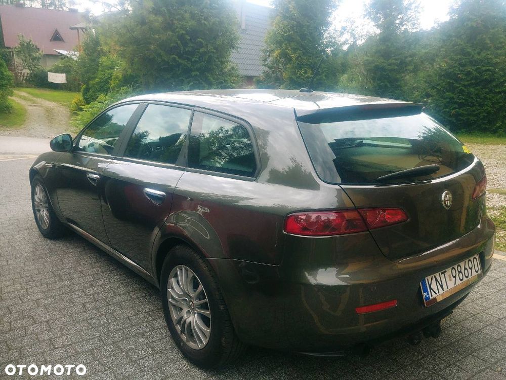 Alfa Romeo 159 1.9 JTDM 8V DPF Distinctive - 15