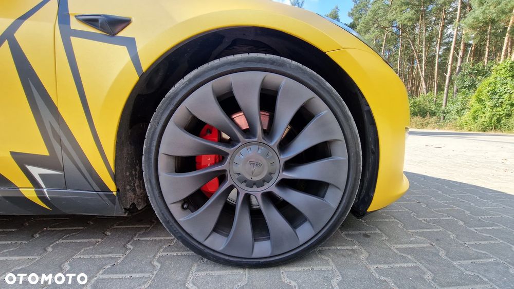 Tesla Model 3 Performance AWD - 14