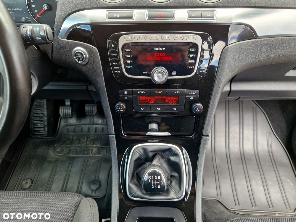 Ford Galaxy 2.0 TDCi Titanium - 21