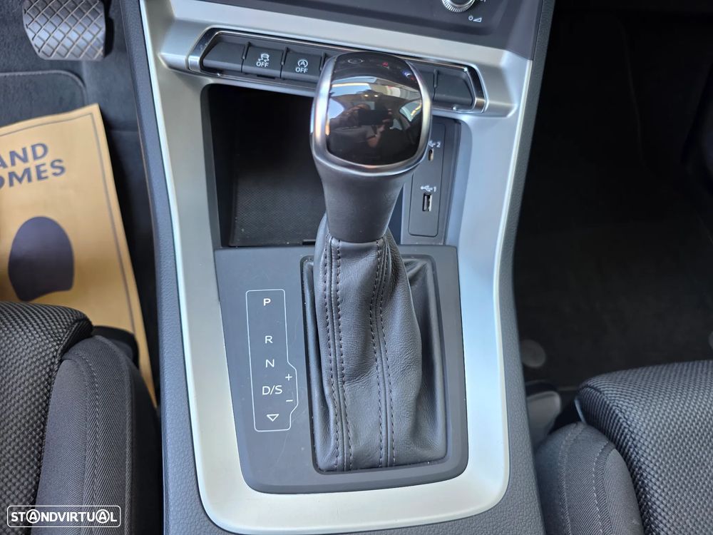 Audi Q3 2.0 TDI Sport S tronic - 22