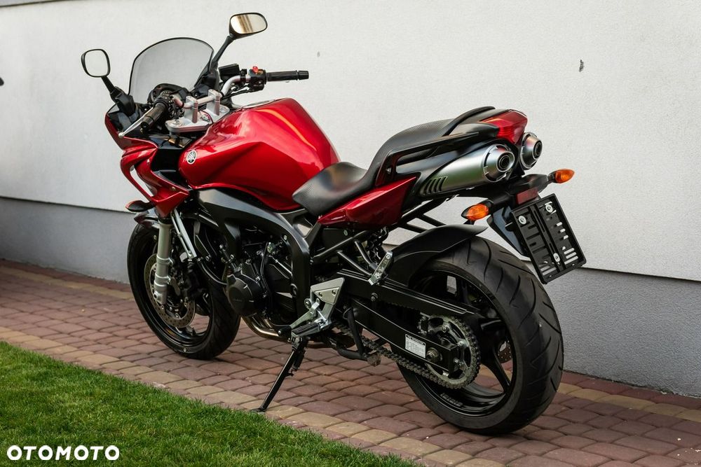Yamaha FZ - 5