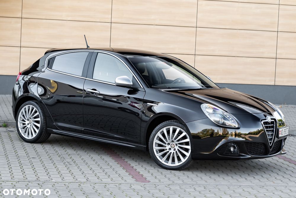 Alfa Romeo Giulietta ver-1-4-tb - 8