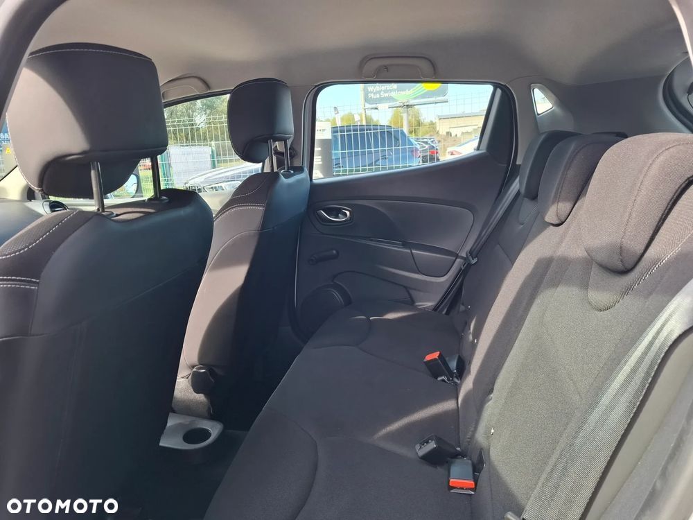 Renault Clio - 28