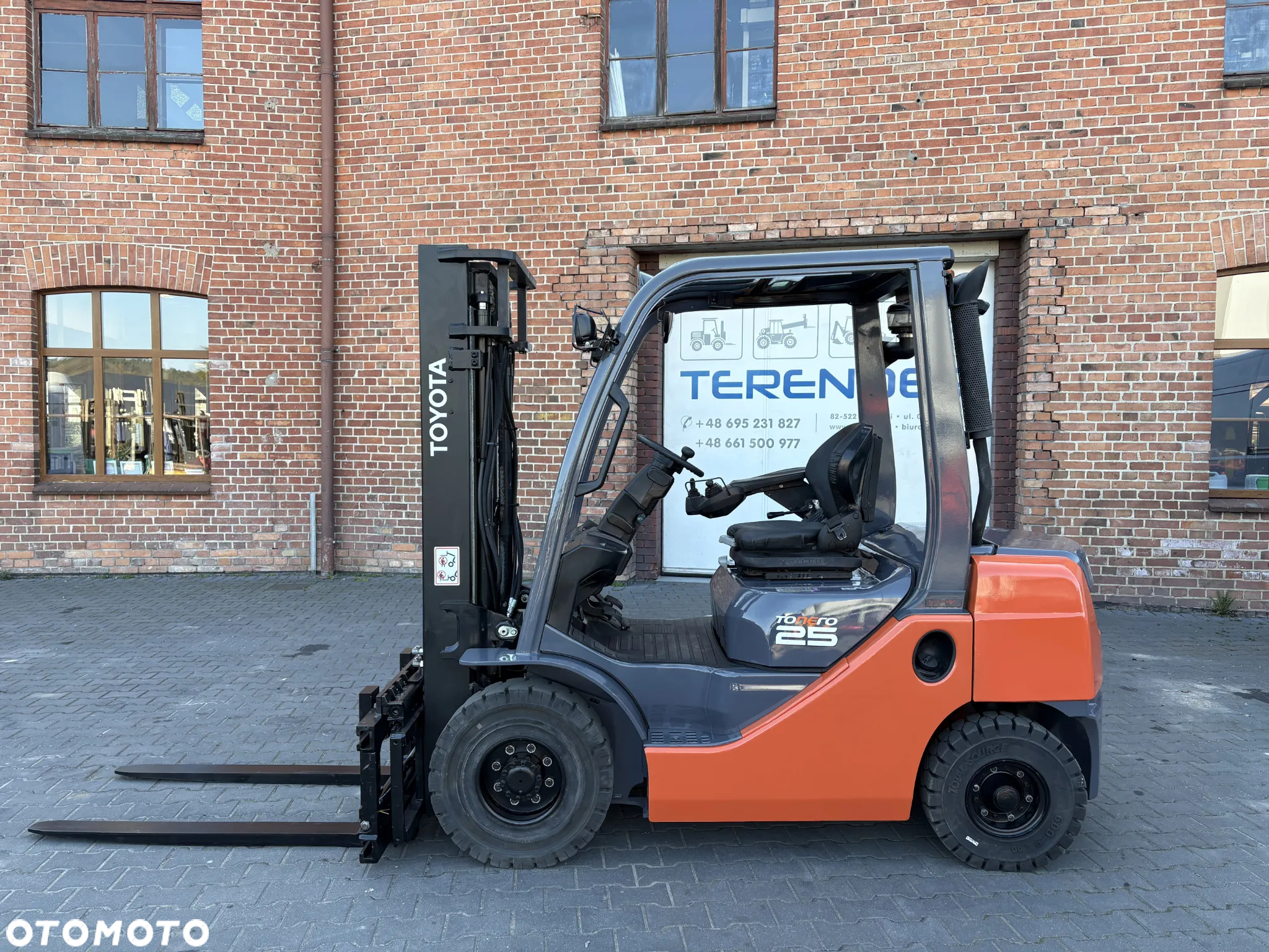 Toyota 02-8FDF25 - 2