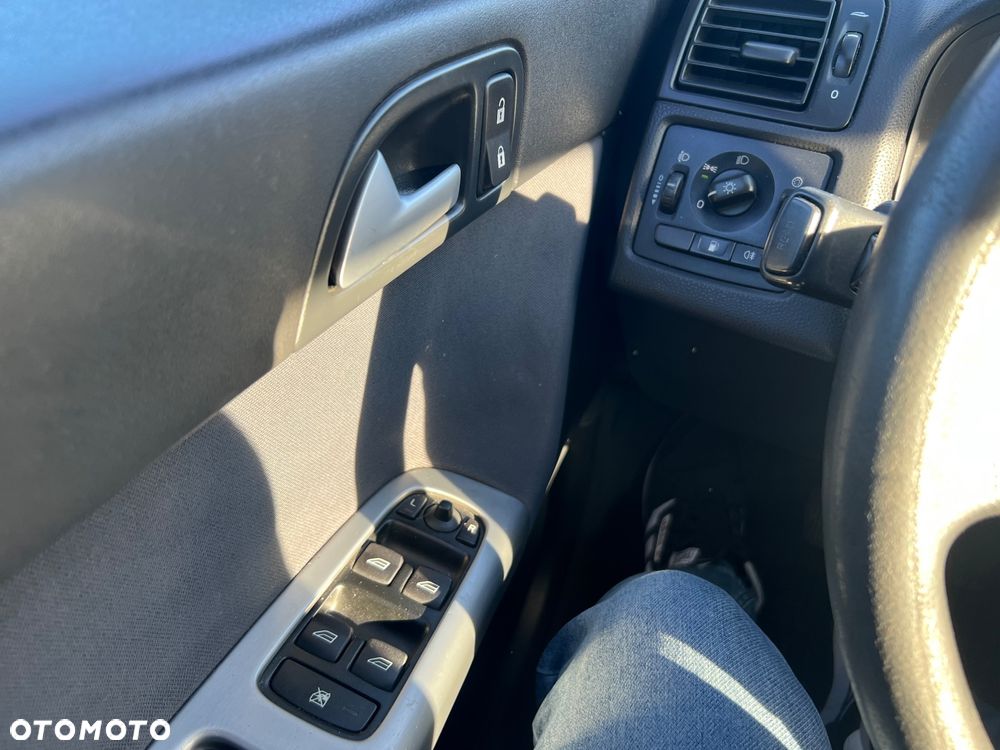 Volvo V50 1.8 Edition - 11