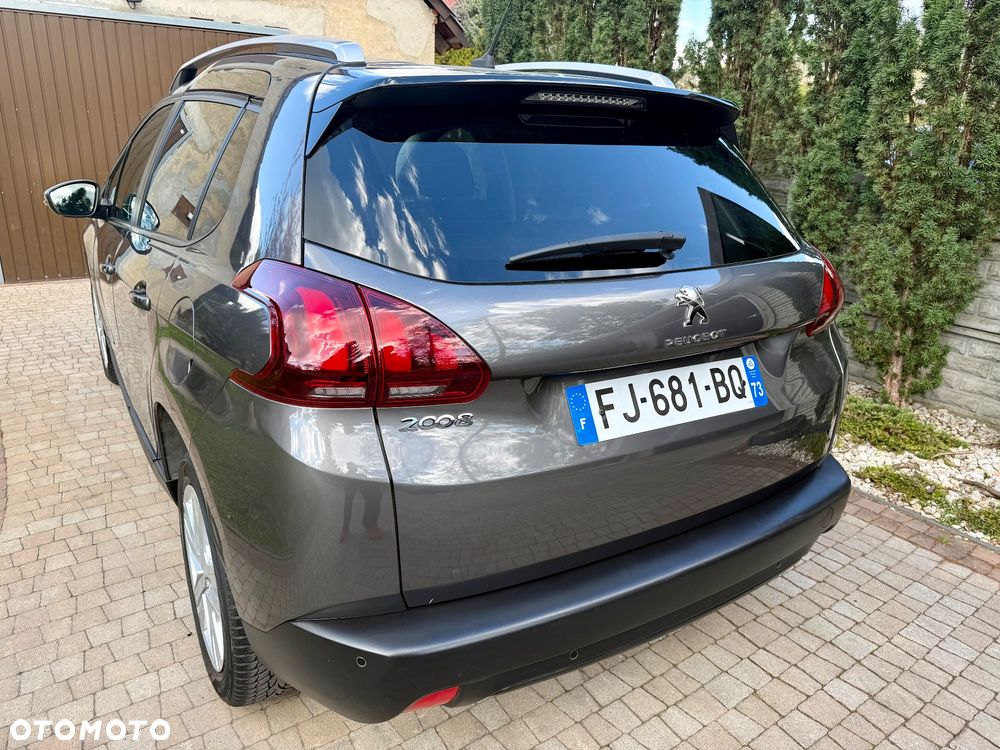 Peugeot 2008 PureTech 110 GPF Stop&Start EAT6 Style - 8
