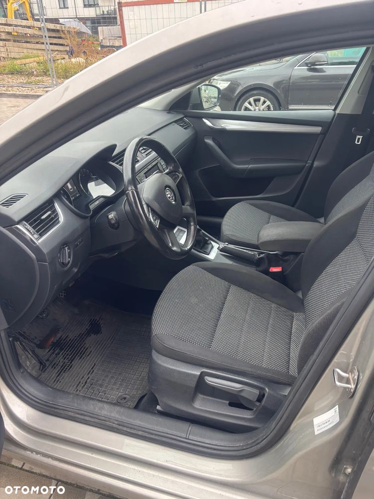 Skoda Octavia 1.6 TDI Elegance - 9