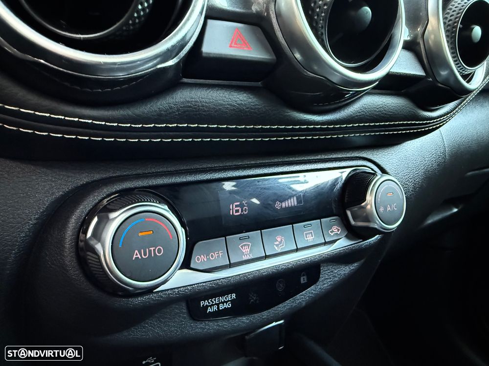 Nissan Juke 1.0 DIG-T N-Connecta - 25