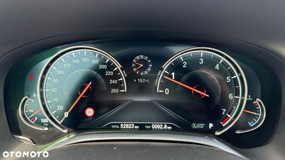 BMW Seria 7 750Li xDrive Edition Exclusive - 25