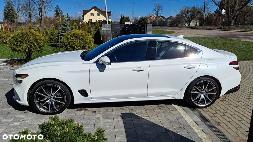Genesis G70 2.0T Plus AWD 8AT Luxury - 5