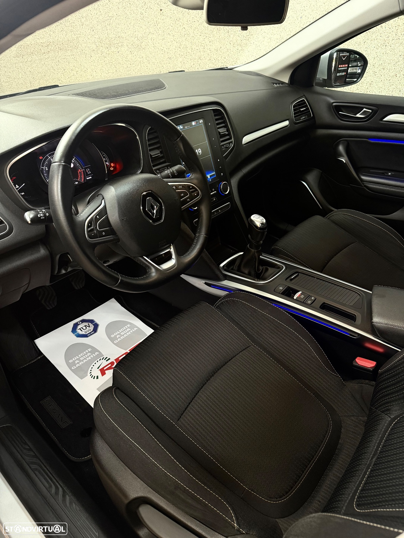 Renault Mégane ENERGY TCe 115 LIMITED - 11