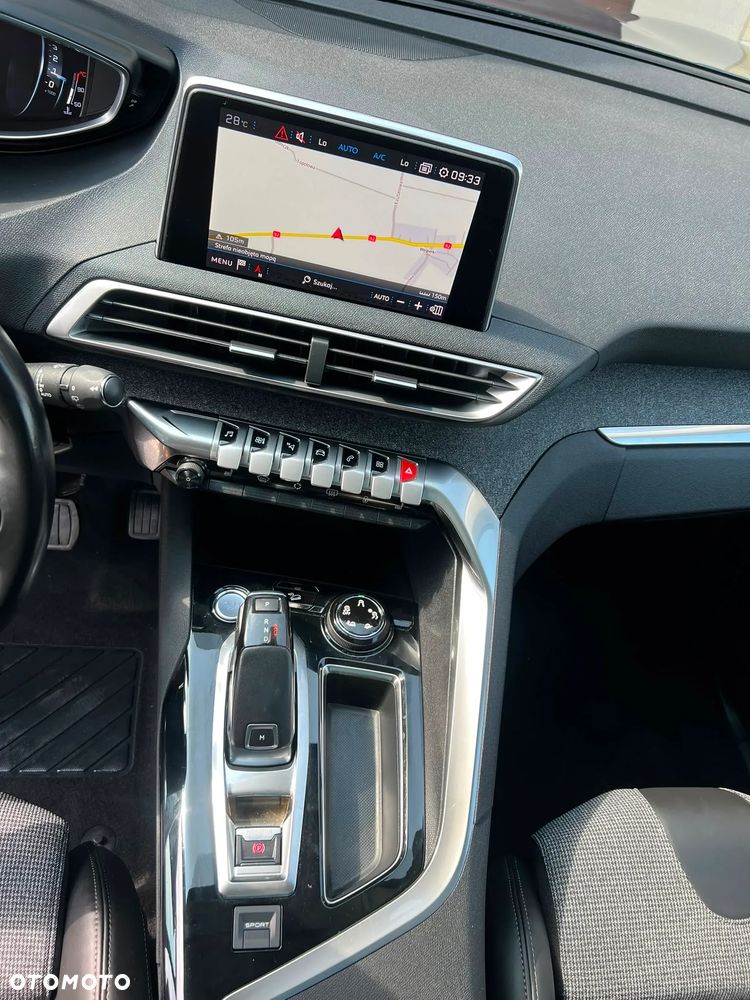 Peugeot 3008 - 15