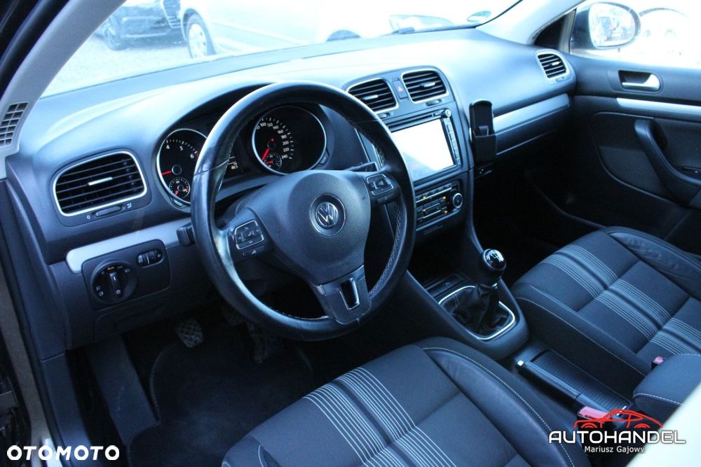 Volkswagen Golf - 12