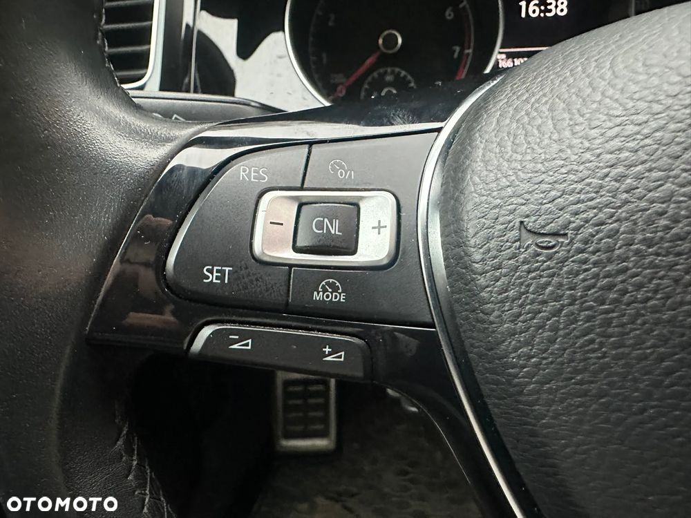 Volkswagen Golf 1.4 TSI BlueMotion Technology Allstar - 14