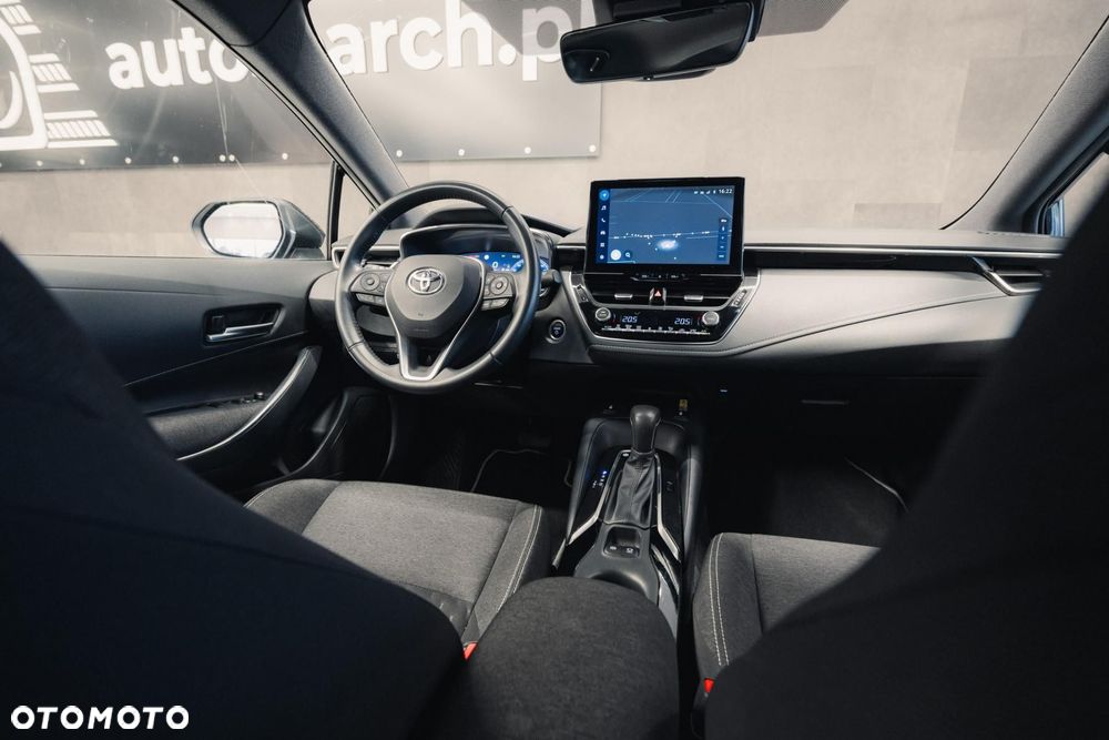 Toyota Corolla - 17