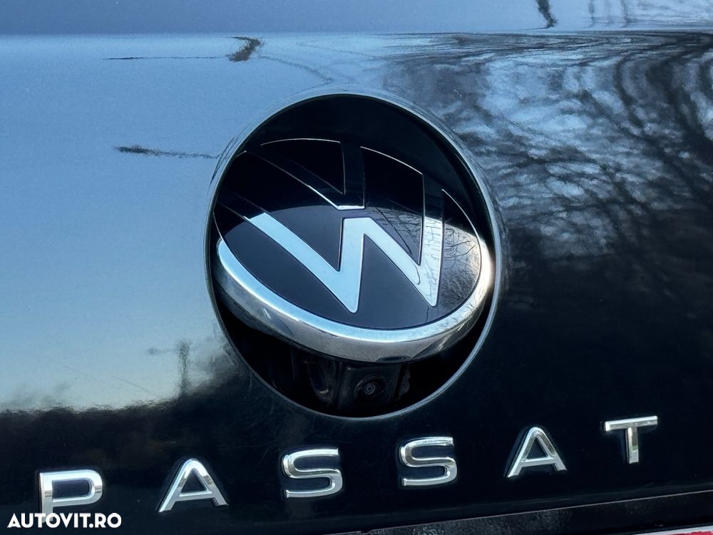 Volkswagen Passat 2.0 TDI SCR DSG Conceptline - 21