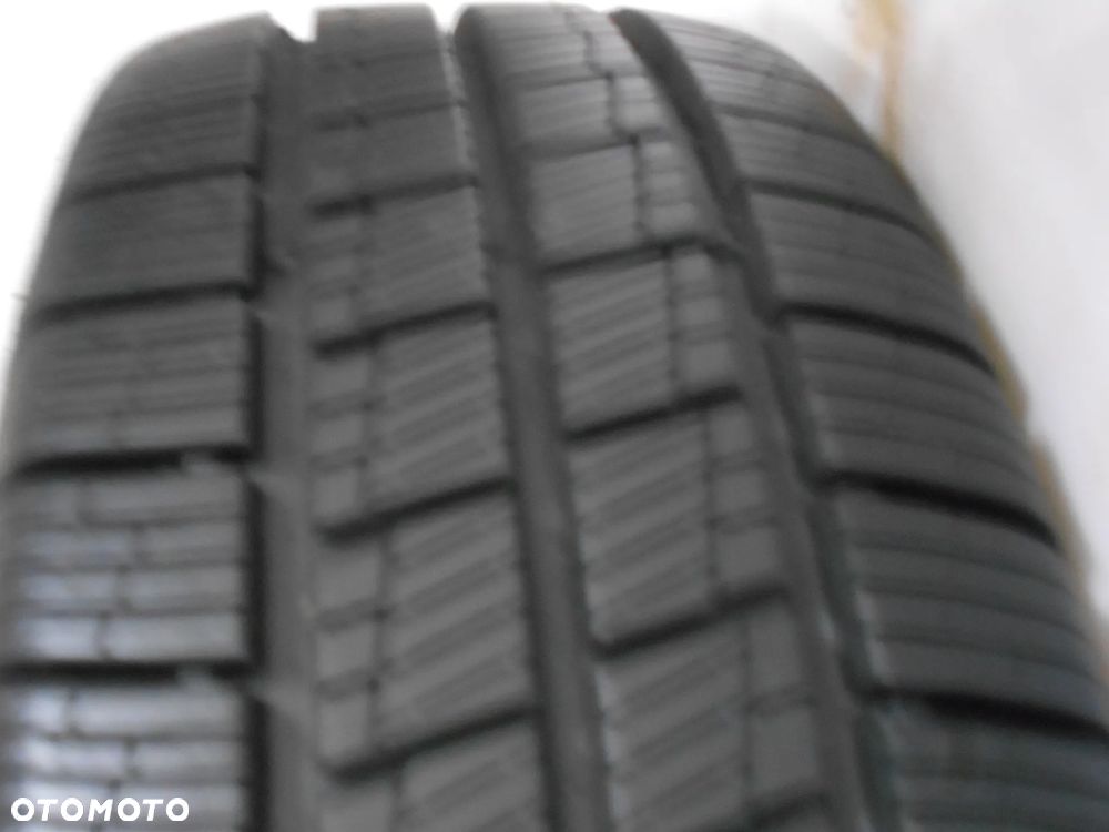 OPONA POJEDYNKA 205/65R16C HANKOOK VANTRA  ST DOT 2824 10MM - 2