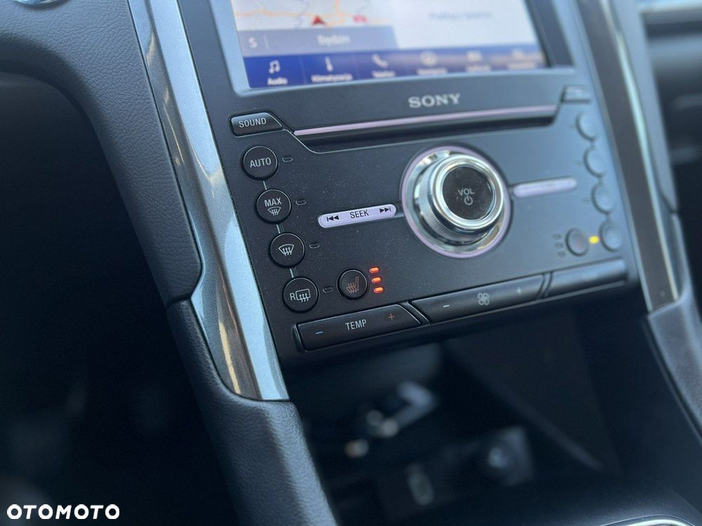 Ford Mondeo 2.0 EcoBlue Titanium - 13