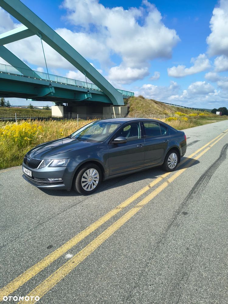 Skoda Octavia 1.6 TDI SCR Active - 6