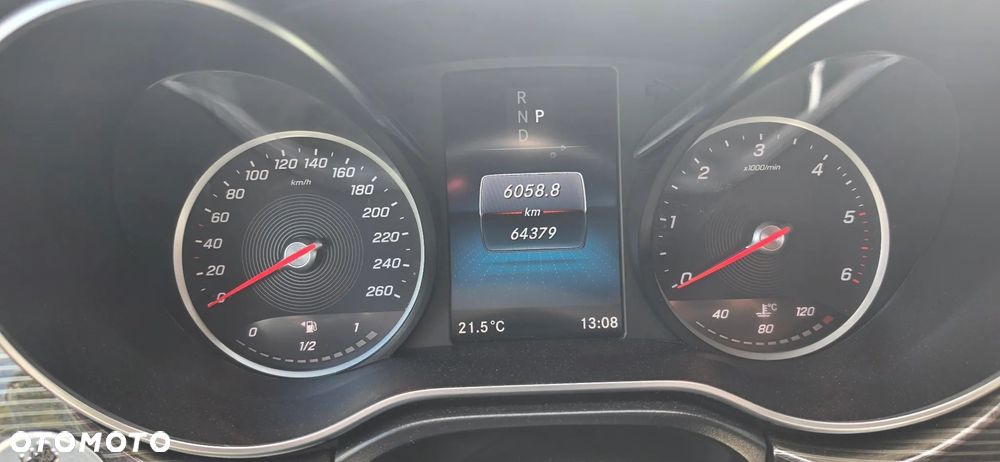 Mercedes-Benz Klasa V 300 d 4-Matic Avantgarde 9G-Tronic (d³ugi) - 14