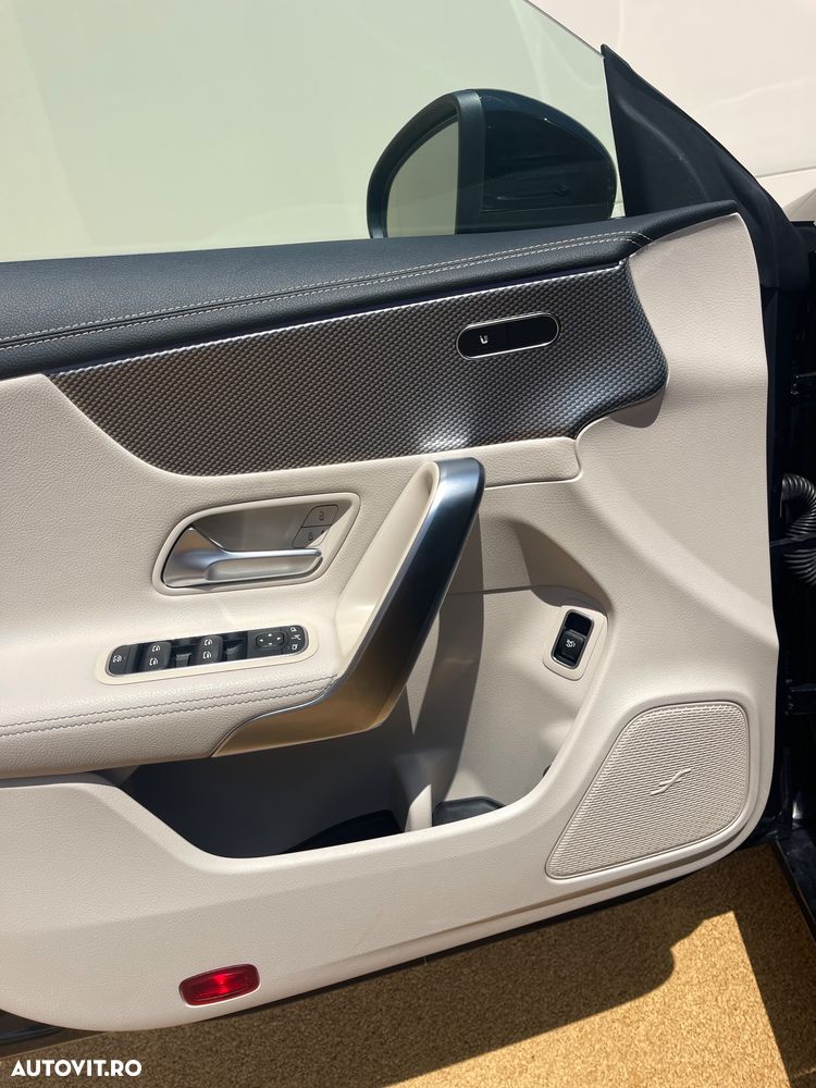 Mercedes-Benz CLA 180 - 31